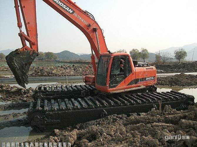 钦州周边水挖机与水陆挖机出租价格指南及江南地区挖掘机租赁行情